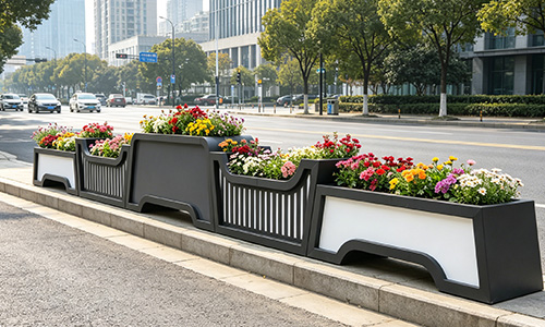 户外组合花箱：一框一景，焕新城市景观