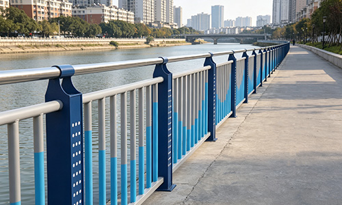 河道防护栏，为城市水岸勾勒一道温柔边界