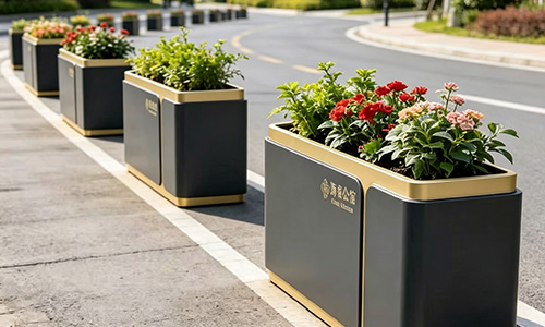 轻奢底色，为城市添彩，让每一处街角都自带高级感